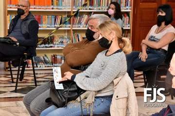 Armando Ravelo y Juan Carlos de Sancho presentarán sus obras este jueves en la Biblioteca Saulo Torón/Francisco Javier Santana y TA.   